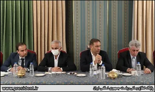 تصاویر نشست بازرگانان ایرانی مقیم عشق آباد با دکتر رئیسی