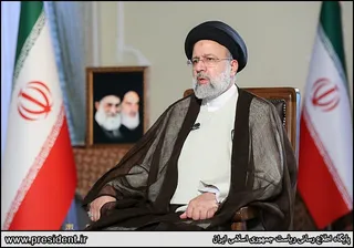 تصاویر گفتگوی تلویزیونی آیت الله رئیسی با مردم