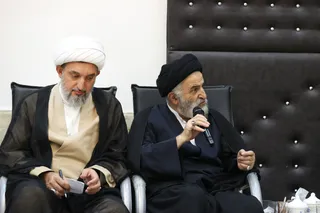 تصاویر دیدار با جمعی از علما و اعضای جامعه مدرسین حوزه علمیه قم