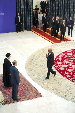 تصاویر تبریک سالروز پیروزی انقلاب اسلامی از سوی سفرا و رؤسای سازمان‌های خارجی مقیم تهران به رییس جمهور