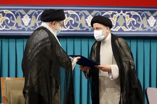 تصاویر مراسم تنفیذ حکم سیزدهمین دوره ریاست جمهوری اسلامی ایران‌