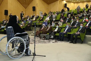 تصاویر دیدار رئیس جمهور با نخبگان ، علماء ، خانواده شهدا ، ایثارگران و جمعی از اقشار مختلف مردم