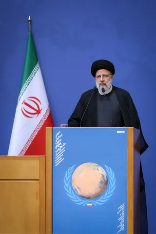 تصاویر اجلاس بین المللی مقابله با توفان های ماسه و گرد و غبار