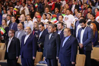 تصاویر حضور روسای جمهور ایران و ونزوئلا در اجتماع دانشجویان و جوانان ونزوئلایی