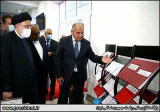 تصاویر اعطای مدرک دکترای افتخاری به رئیس جمهور و سخنرانی در دانشگاه ملی تاجیکستان