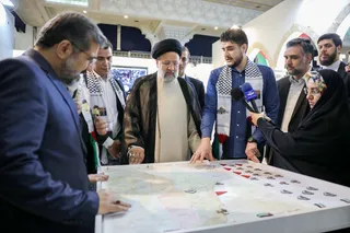بازدید از سی و پنجمین نمایشگاه بین‌المللی کتاب تهران