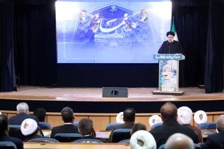 تصاویر سخنرانی در بیست و نهمین اجلاس سراسری نماز