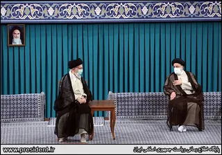 تصاویر دیدار جمعی از مسئولان نظام و میهمانان کنفرانس وحدت اسلامی