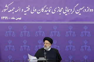 محوریت ائمه جمعه و مساجد برای جمع آوری کمک‌های مومنانه در دوران شیوع کرونا گواهی بر پناهگاه بودن مساجد است
