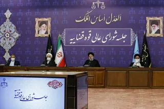 همکاران قضایی با همکاری استانداران، برای شناسایی و احیای ظرفیت‌های معطل اقتصادی کشور اقدام کنند/ نفس واگذاری شرکتهای دولتی به بخش خصوصی کافی نیست، نظارت و حمایت دولت هم لازم است