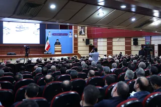 تصاویر دیدار با مدیران ارشد و نخبگان وزارت دفاع و پشتیبانی نیروهای مسلح