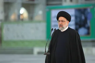 تصاویر تجدید میثاق آیت الله رئیسی و اعضای هیأت دولت با آرمان‌های امام راحل و شهدای انقلاب اسلامی
