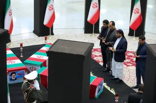 ادای احترام مقامات کشورها به مقام رئیس جمهور شهید و همراهان