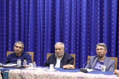 نشست رمضانی با فعالان عرصه تولید و اقتصاد مردمی