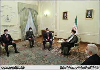 تصاویر دیدار رئیس مجلس ملی قرقیزستان با آیت‌الله رئیسی