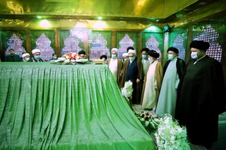 تصاویر مراسم تجدید میثاق اعضای مجلس خبرگان رهبری با امام راحل