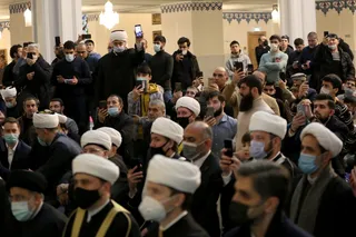 تصاویر حضور آیت‌الله رئیسی در جمع نمازگزاران مسجد جامع مسکو