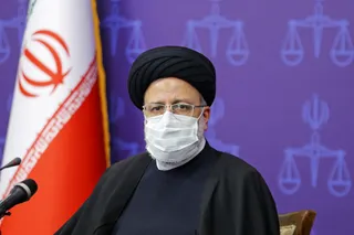 محوریت ائمه جمعه و مساجد برای جمع آوری کمک‌های مومنانه در دوران شیوع کرونا گواهی بر پناهگاه بودن مساجد است