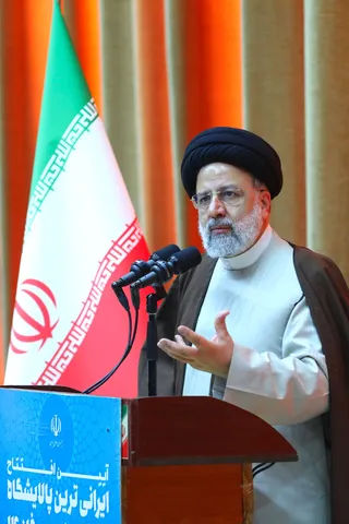 تصاویر افتتاح و بهره‌برداری رسمی از پالایشگاه فاز ۱۴ پارس جنوبی