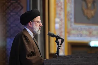 تصاویر دیدار رئیس جمهور با نخبگان ، علماء ، خانواده شهدا ، ایثارگران و جمعی از اقشار مختلف مردم