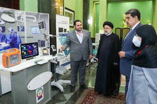 تصاویر بازدید روسای جمهور ایران و ونزوئلا از نمایشگاه توانمندی‌ها و دستاوردهای دانش‌بنیان شرکت‌های ایرانی