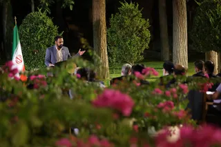 تصاویر شب شعر عید غدیر در حضور رئیس جمهور