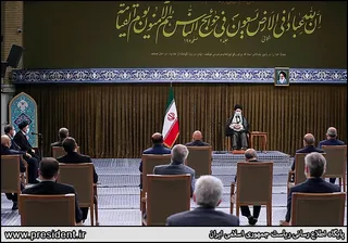 تصاویر نخستین دیدار هیئت دولت سیزدهم با رهبر معظم انقلاب