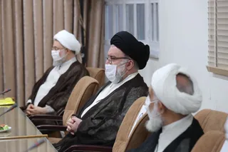 تصاویر دیدار آیت الله سید ابراهیم رئیسی با اعضای جامعه مدرسین حوزه علمیه قم