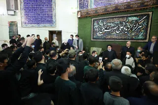 تصاویر سخنرانی در جمع نمازگزاران مسجد امیرالمومنین(ع) کهنز