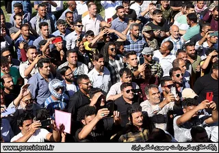 تصاویر حضور سرزده در جمع کارگران کارخانه هفت تپه