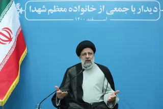 تصاویر دیدار و گفتگوی صمیمی با جمعی از خانواده شهدای مازندران