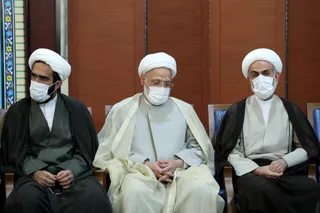 تصاویر دیدار با جمعی از علما و روحانیون