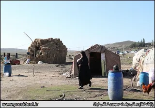 تصاویرحضور آیت‌الله رئیسی در جمع صمیمی مردم روستای فتحعلی پارس‌آباد