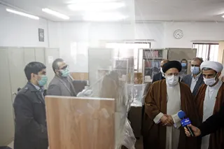 رئیس قوه قضاییه به صورت از پیش اعلام نشده از شورای حل اختلاف بجنورد بازدید کرد