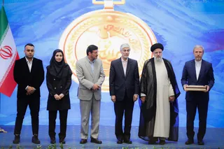 آیین تجلیل از قهرمانان و مدال آوران