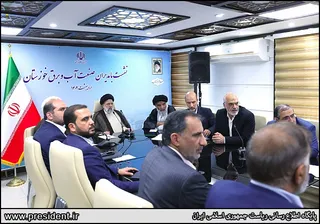تصاویر نشست با مدیران صنعت آب و برق خوزستان