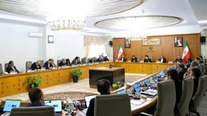 مکلف شدن اعضای دولت از سوی دکتر رئیسی به ارائه برنامه‌های مدون با زمان‌بندی مشخص برای پیگیری رهنمودهای رهبری در دیدار فعالان اقتصادی/ گزارش رئیس بانک مرکزی از کنترل نرخ رشد نقدینگی، نرخ رشد پایه پولی و رشد مثبت خالص دارایی‌های خارجی/ وزیر امور خارجه: