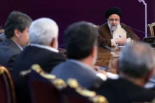 تصاویر نشست رمضانی باجمعی از خیرین و مسولین موئسسات خیریه