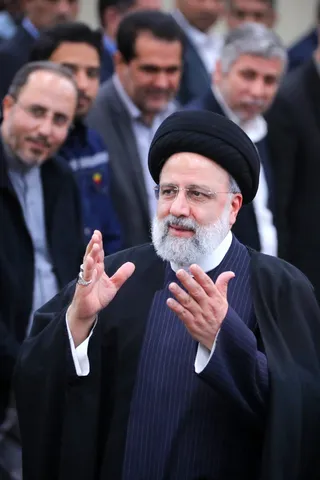 گزارش تصویری از افتتاح کارخانه فولاد زمزم 3