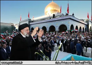 تصاویر حضور در حرم مطهر حضرت زینب(س)