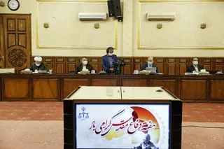بخشی از مشکلات امروز کشور ناشی از چشم دوختن به لبخند یا خشم خارجی هاست؛ داشتن روحیه جهادی و کار انقلابی گره گشاست/ رفتار آمریکایی‌ها هم نقض «حقوق بین الملل» است هم نقض «حقوق معاهدات» / باید انجام تکالیف اروپایی‌ها از آنها مطالبه شود