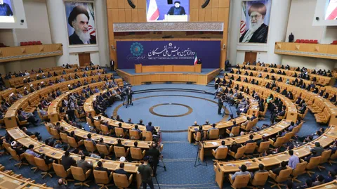 تصاویر سخنرانی دکتر رئیسی در مراسم روز ملی صادرات