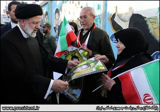 تصاویر حضور در حرم مطهر حضرت زینب(س)