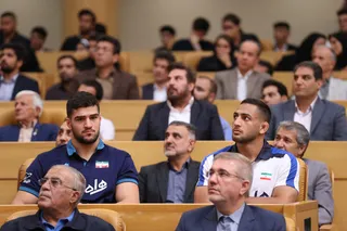 تصاویر مراسم تجلیل از مدال آوران و قهرمانان ورزشی