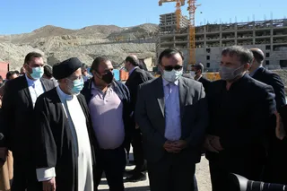 تصاویر بازدید رئیس جمهور از پروژه مسکن مهر پردیس