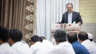 نشست  نشست با جمعی از علما و سران طوایف جنوب سیستان و بلوچستان