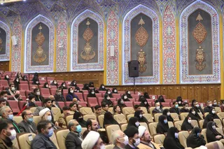 تصاویر دیدار رئیس جمهور با نخبگان ، علماء ، خانواده شهدا ، ایثارگران و جمعی از اقشار مختلف مردم