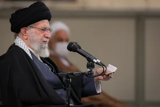 تصاویر دیدار مسئولان نظام و سفرای کشورهای اسلامی با رهبر معظم انقلاب
