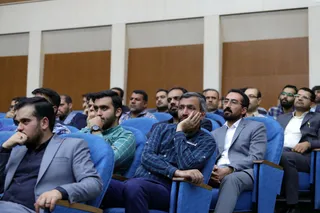 تصاویر نشست با جمعی از نخبگان استان اصفهان
