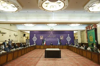 مرتبطین با دستگاه قضایی بدانند که این دستگاه هیچ گونه فسادی را بر نمی‌تابد